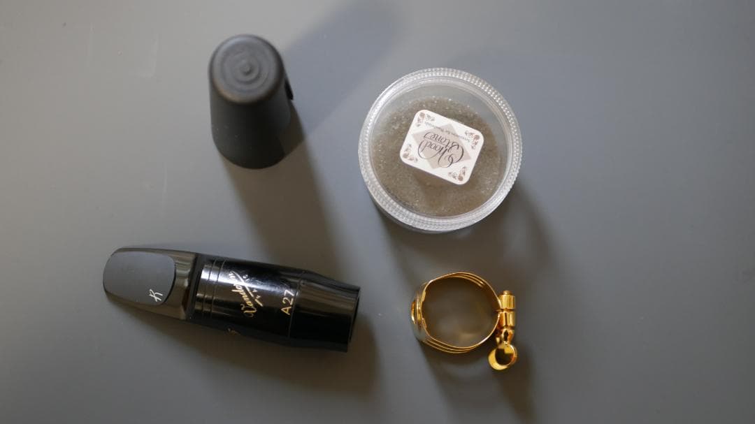 アルトサックス用マウスピース　ヴァンドレンV5【A27】と石森リガチャーセット