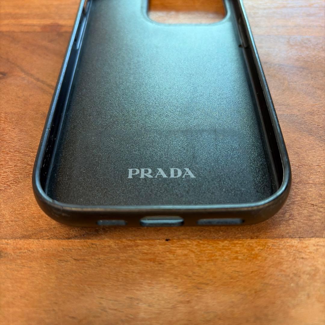 【PRADA正規】iPhone14Pro パデットケース 3角ロゴ レザー 黒