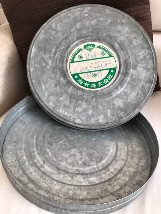 映画のフィルム缶
