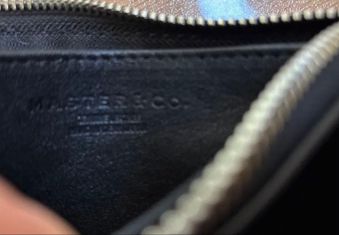 MASTER & CO. ブラックレザーショルダーバッグ