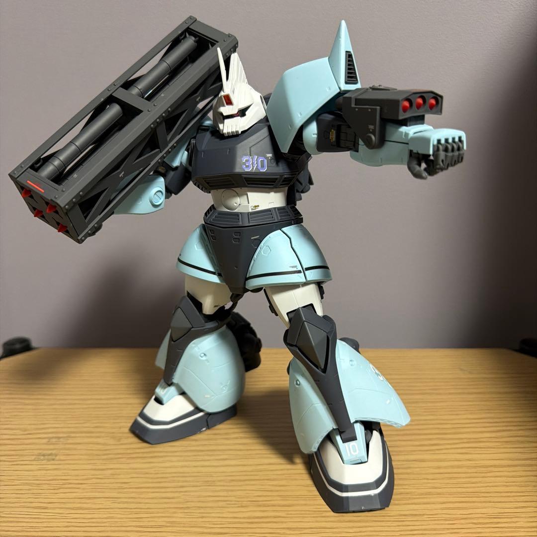 【組立済】MG 1/100 ユーマ・ライトニング専用高機動型ゲルググ