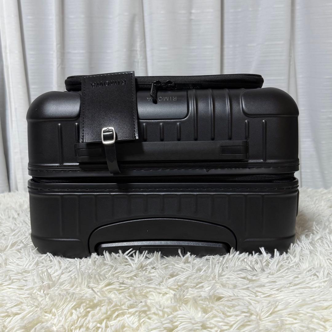 ⭐️新品未使用⭐️ RIMOWA　エッセンシャルスリーブ　キャリーケース　ブラック