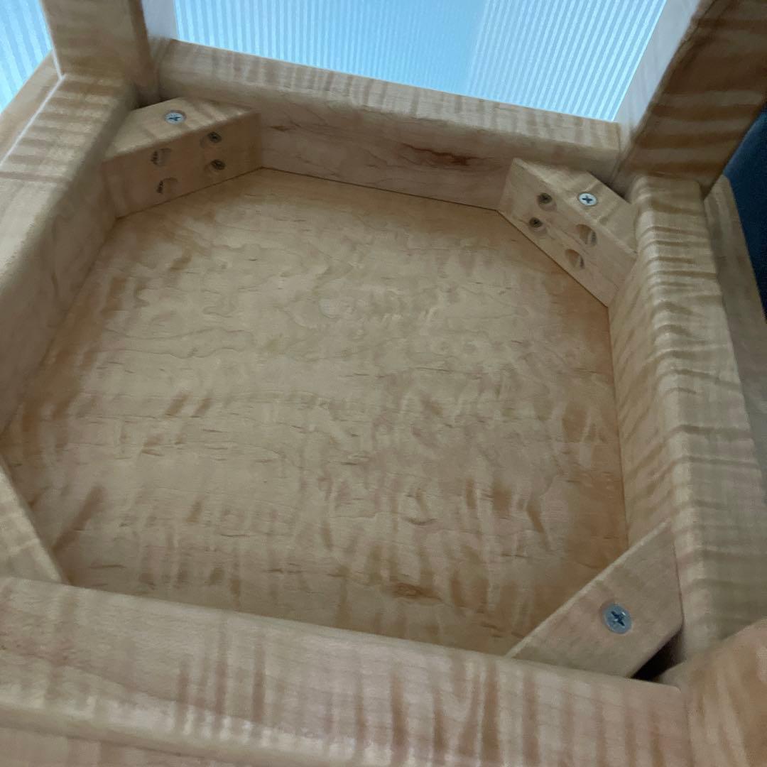 サイドテーブル 楓縮杢 一枚板