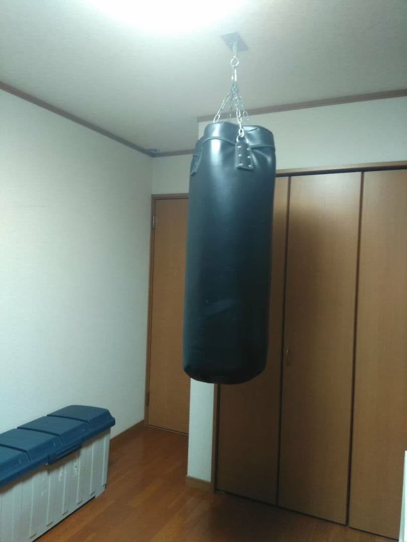 ク*ノ様 引き取り限定　サンドバッグ　黒　レーザー　中古