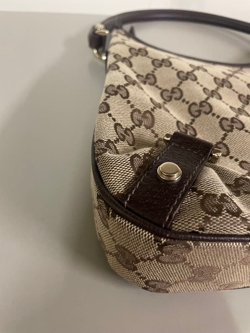❷美品 グッチハンドバッグ GGキャンバス GUCCI