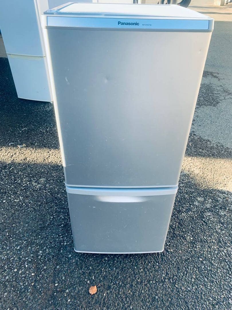 ♻️送料設置無料　Panasonic ノンフロン冷凍冷蔵庫　NR-B147W-S