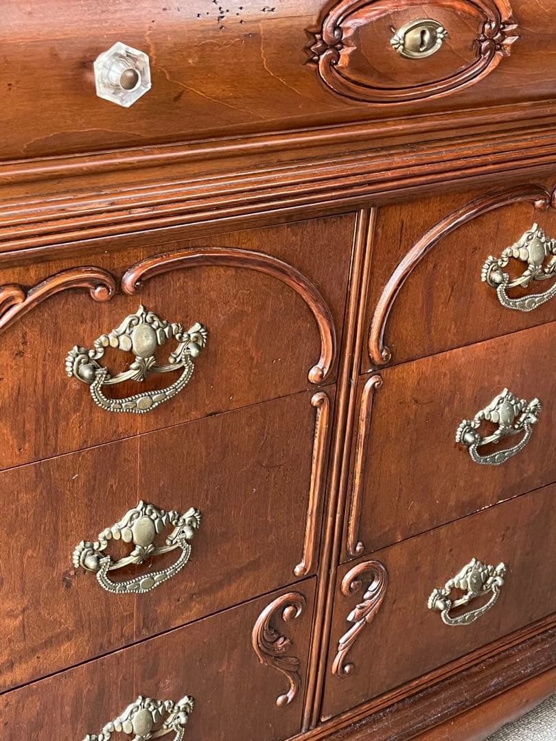 American Drew アメリカン ドリュー アンティーク ドレッサー