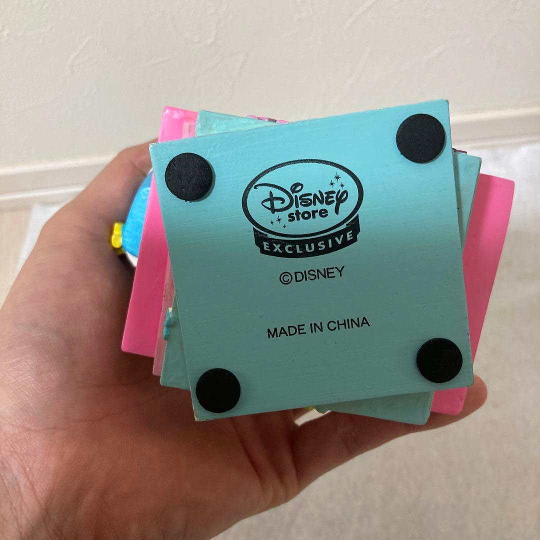 未使用品希少ディズニーミニー ・マウス サマー・ビーチスタイル フィギュア