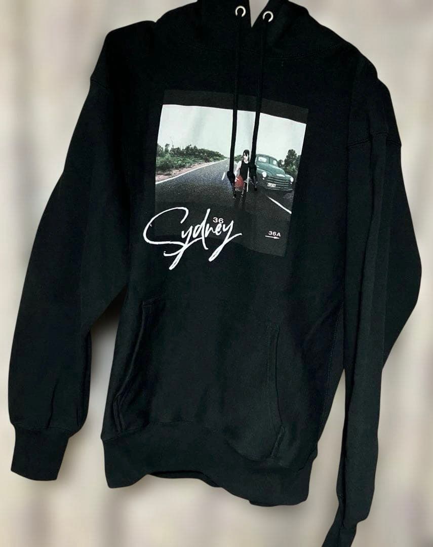 坂井泉水パーカー