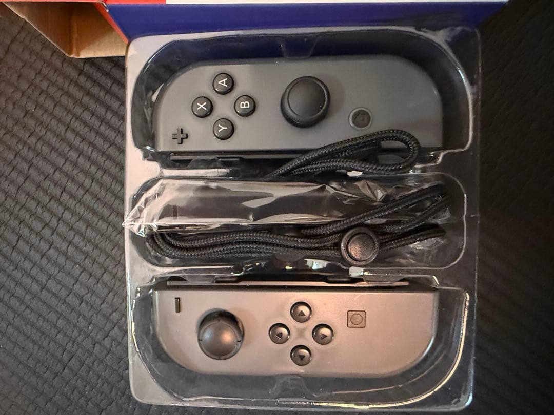 ゆっちゃん　Nintendo Switch本体グレー Joy-Con