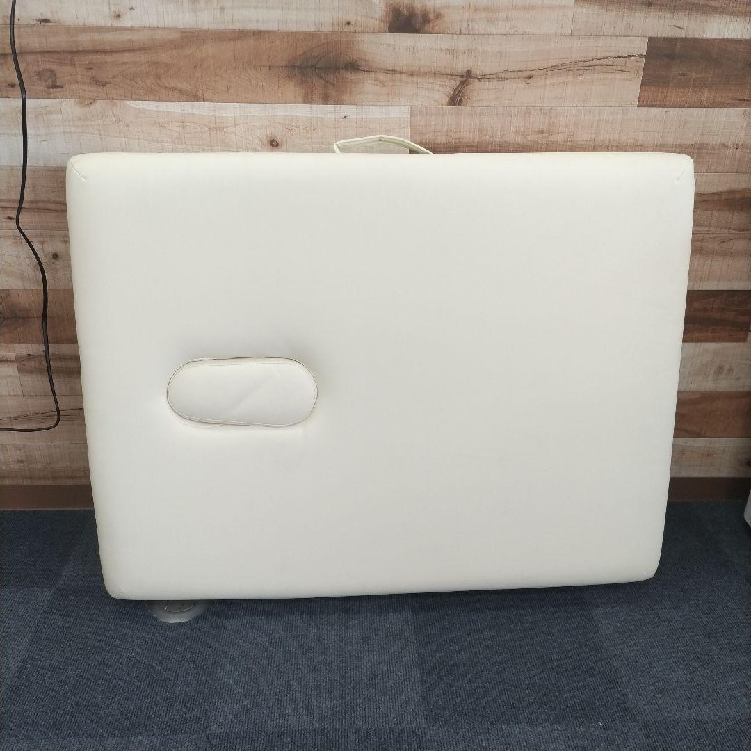 SEVEN BEAUTY 折りたたみマッサージベッド クリーム色