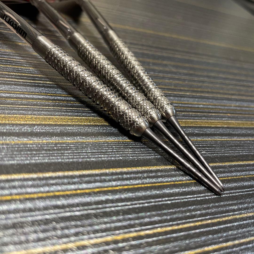 定価13000円 スティールダーツ ユニコーン マエストロ フェーズ2 ハード