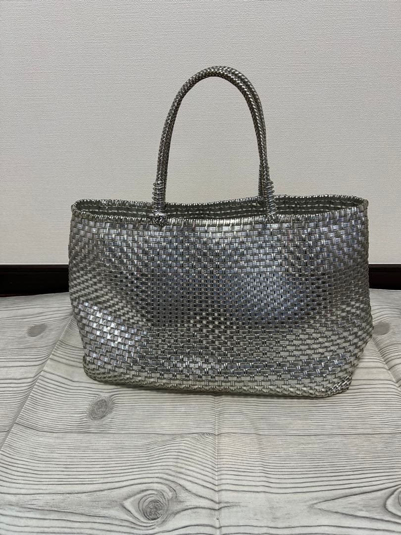 アンテプリマ　イントレッチオ　シルバー　ラージ