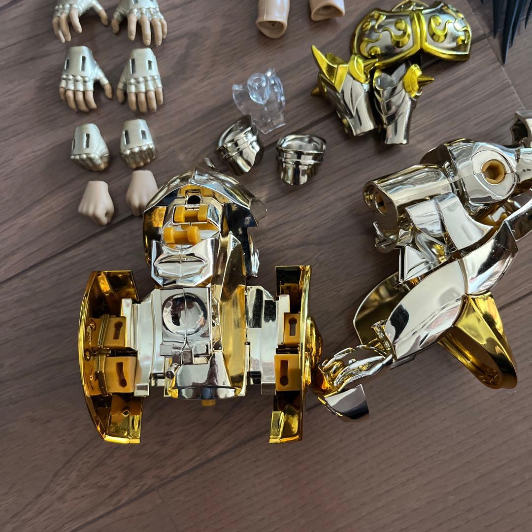 聖闘士聖衣神話EX タウラスアルデバラン(神聖衣) 『聖闘士星矢 黄金魂』