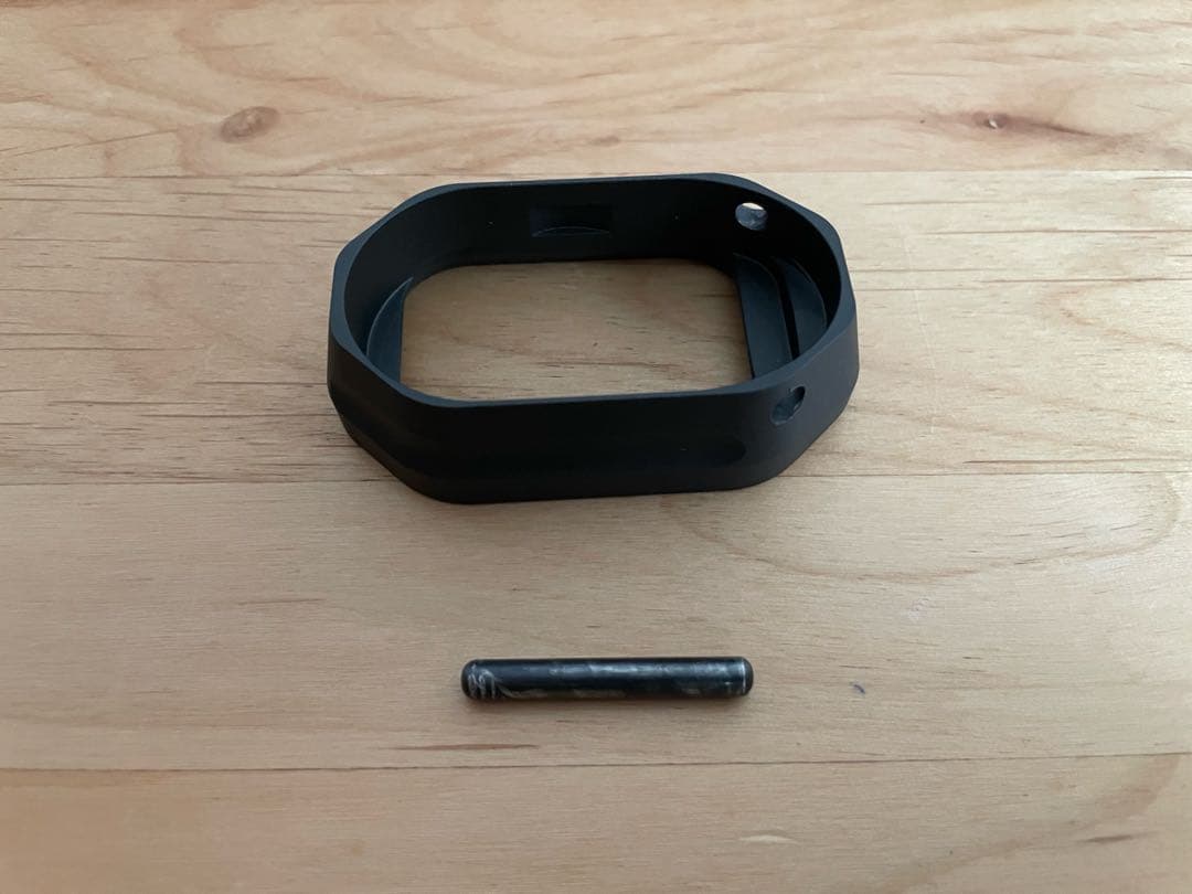 carbon8純正 STRIKER9 別売アウターバレル マグウェル