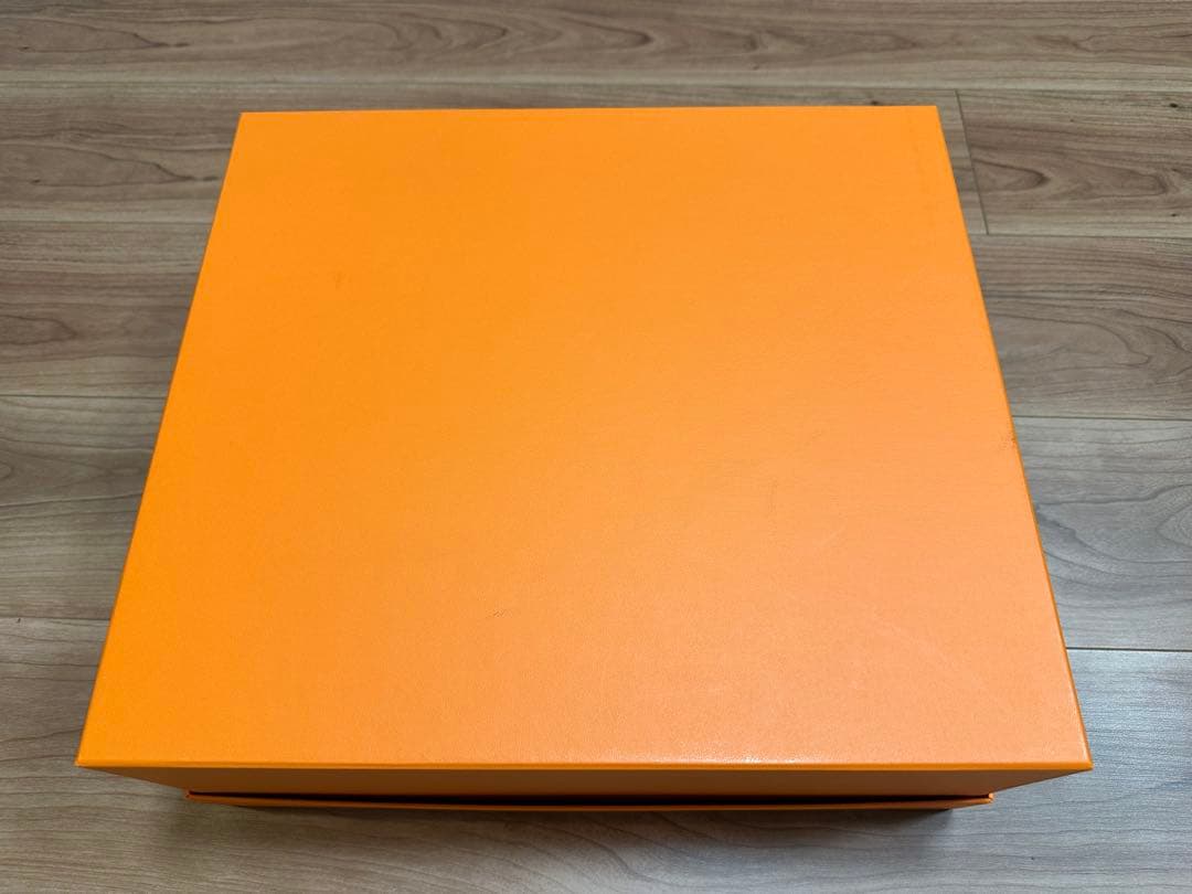 エルメス　箱のみ　38×34×16 ガーデンパーティ HERMES
