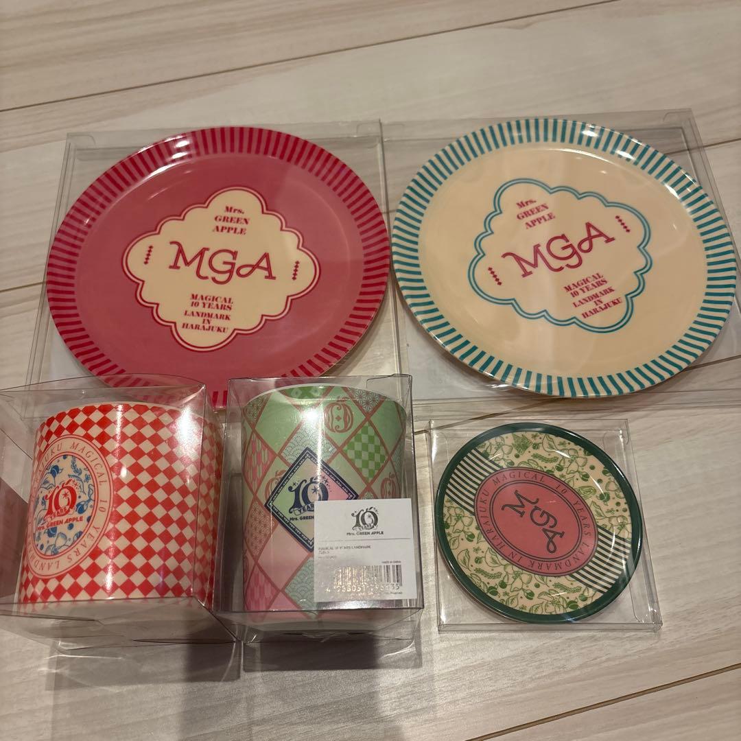 ミセス　皿、コップ5点セット　LANDMARK 原宿