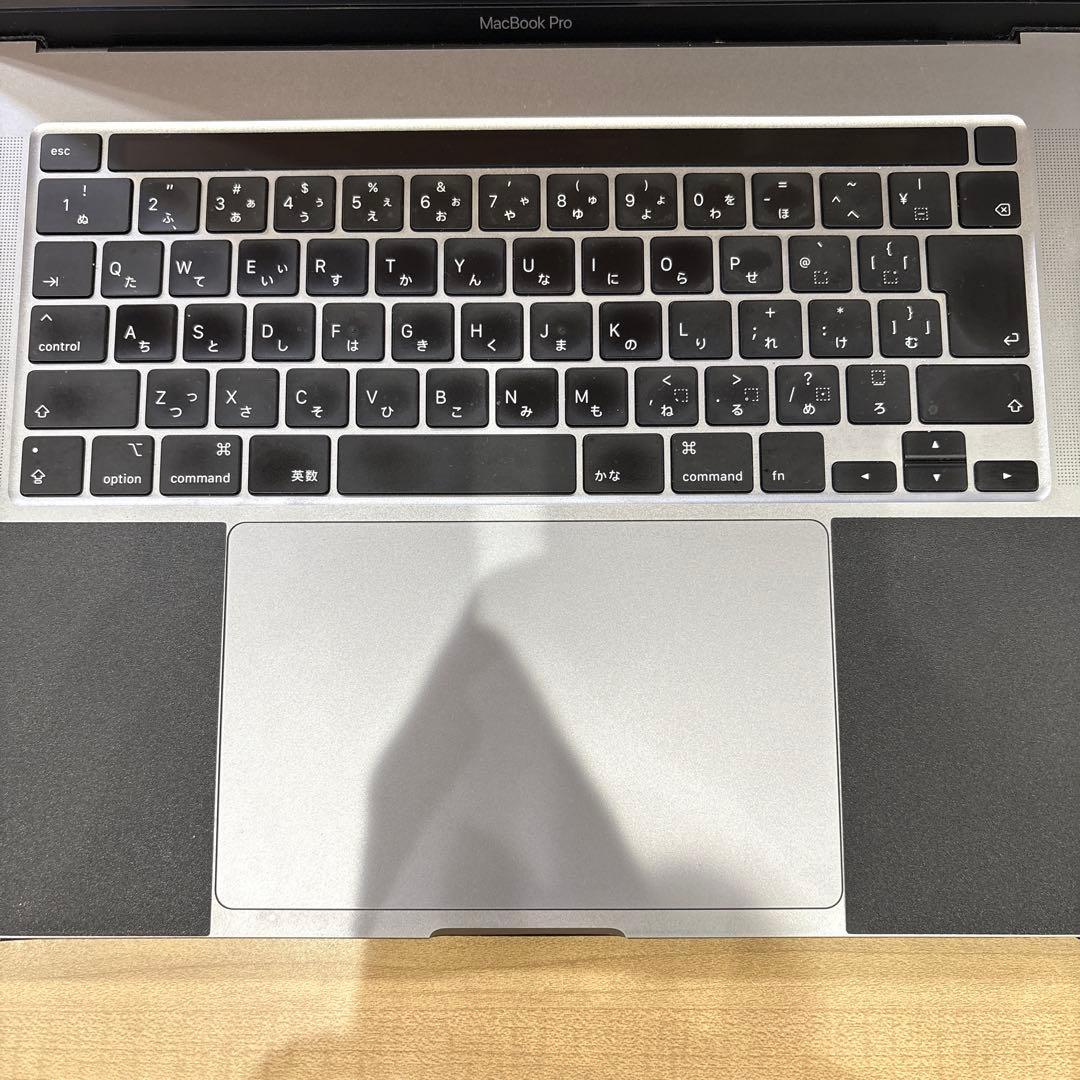 Apple MacBook Pro スペースグレー