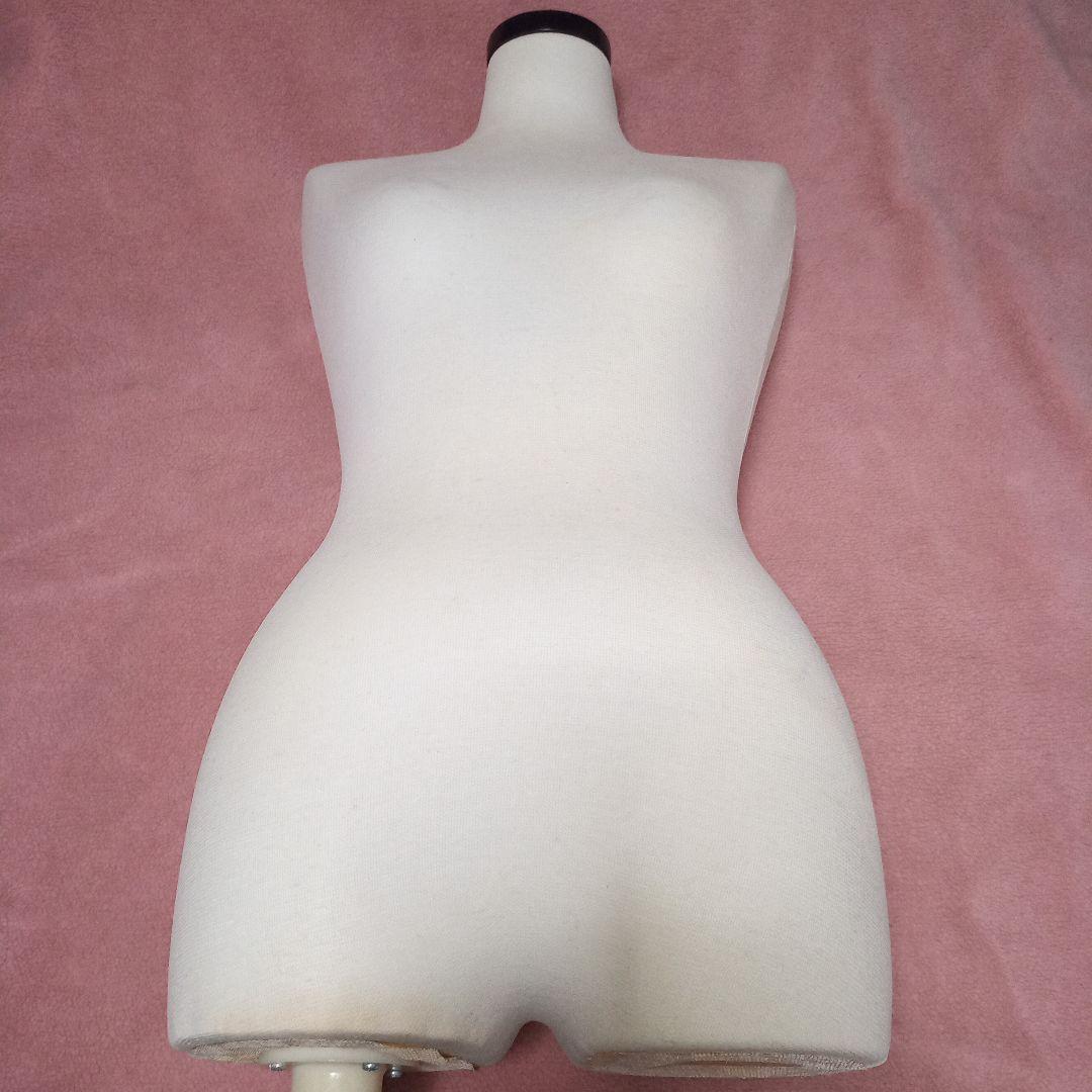 Re Body pe 婦人 女性 レディース トルソー 木製 台座 調整 シライ