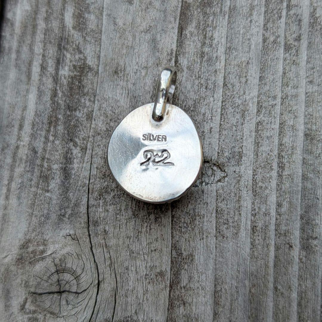 ハンドメイドのターコイズトップ　ペンダントトップ　インディアンジュエリー風