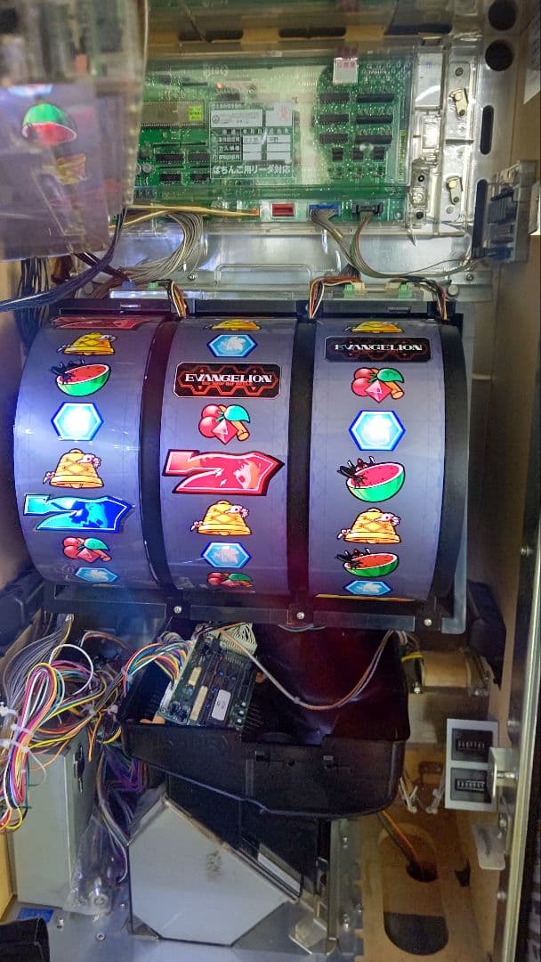 エヴァンゲリオン 魂の軌跡 アミューズメント カプセル払い出し