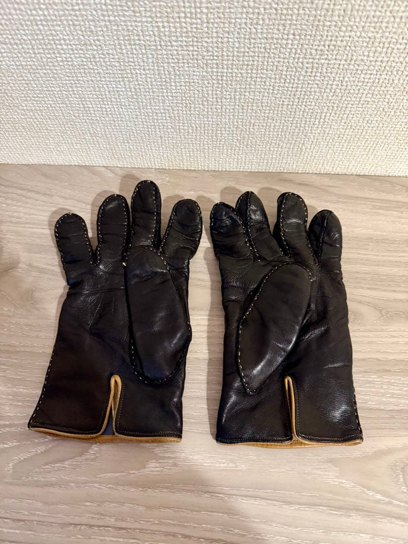 エルメネジルドゼニア レザー グローブ MADE IN ITALY