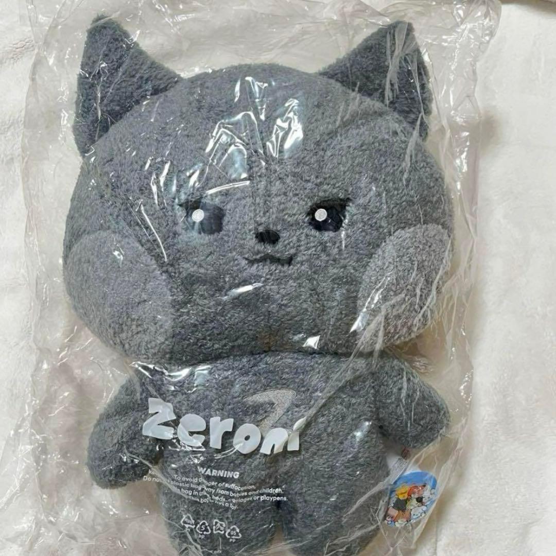 zeroni フラットぬいぐるみ ジウン ウンニニ