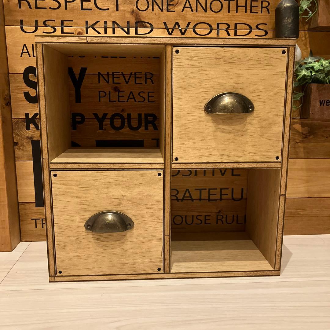 セッちゃんさん専用　飾り棚　アンティーク　ハンドメイド　木製　シェルフ　背板取付