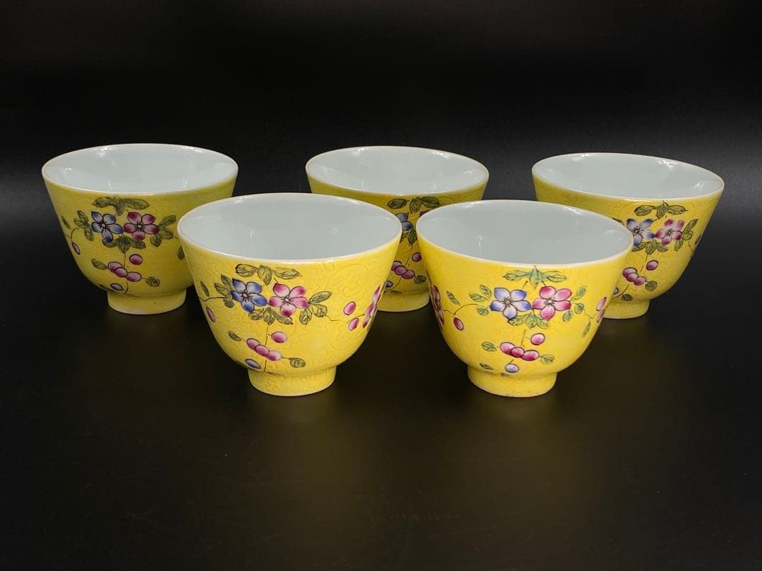 十錦手 煎茶碗 5客 粉彩 陰刻唐草花紋 中国古玩古美術骨董時代物 径7.8cm