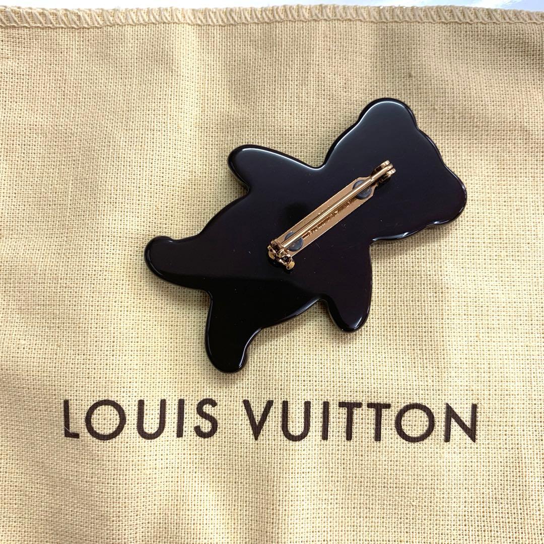 ヴィトン　ブローチ　くま　クマ　熊　ベア　モノグラム　新品