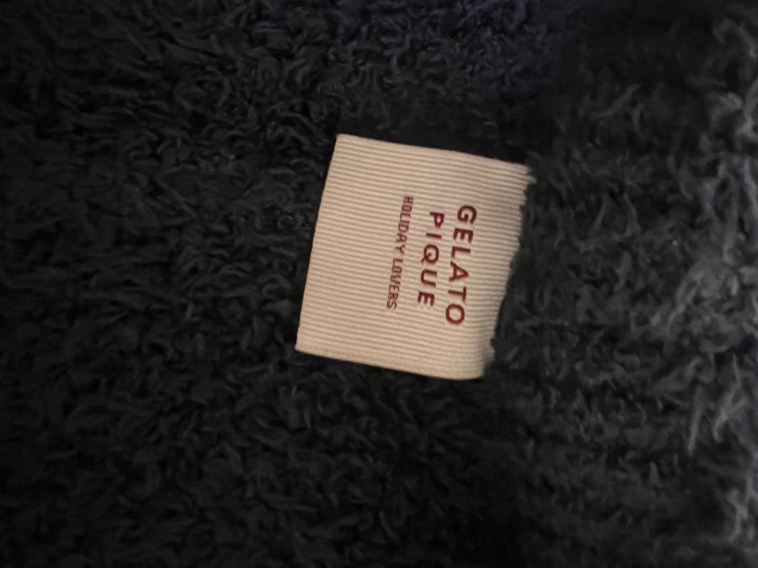 ジェラートピケ テディベア刺繍ネイビーVネック