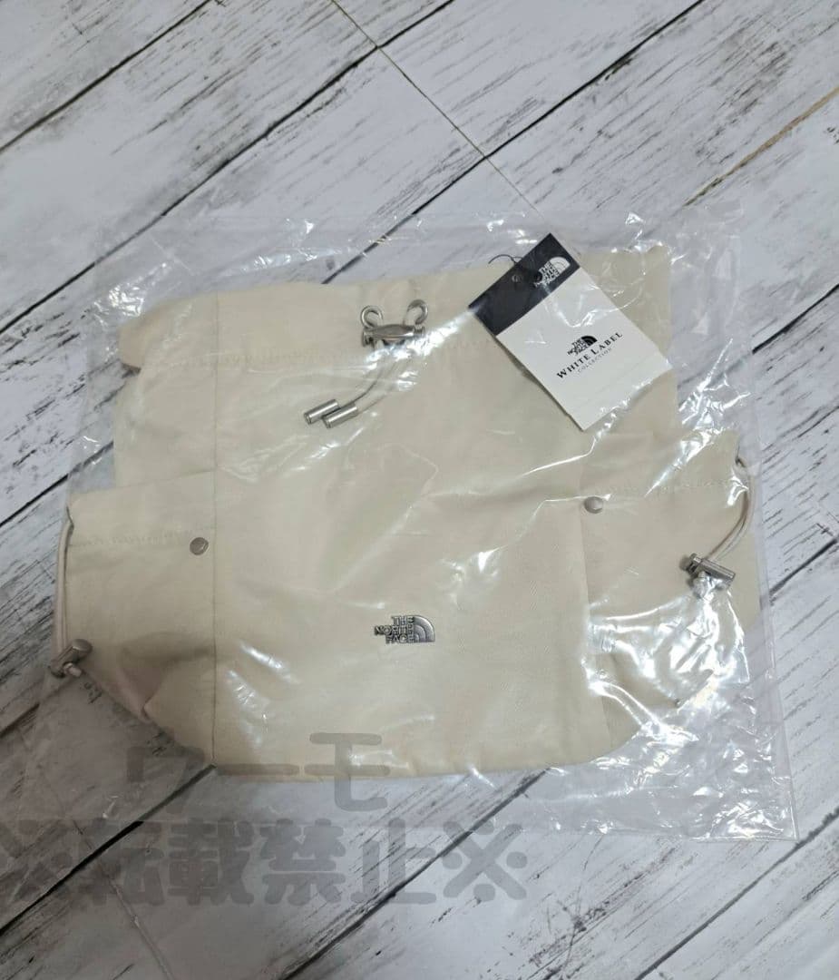 25AW新作 韓国限定 ノースフェイス ボニーバケットバッグ ミニ クリーム