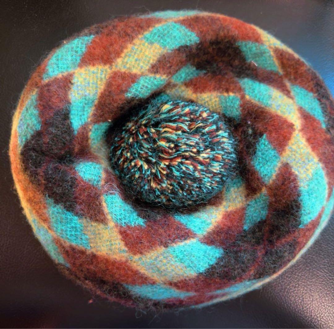 廃盤新品Vivienne Westwood ウールベレー帽　ポンポン付　グリーン