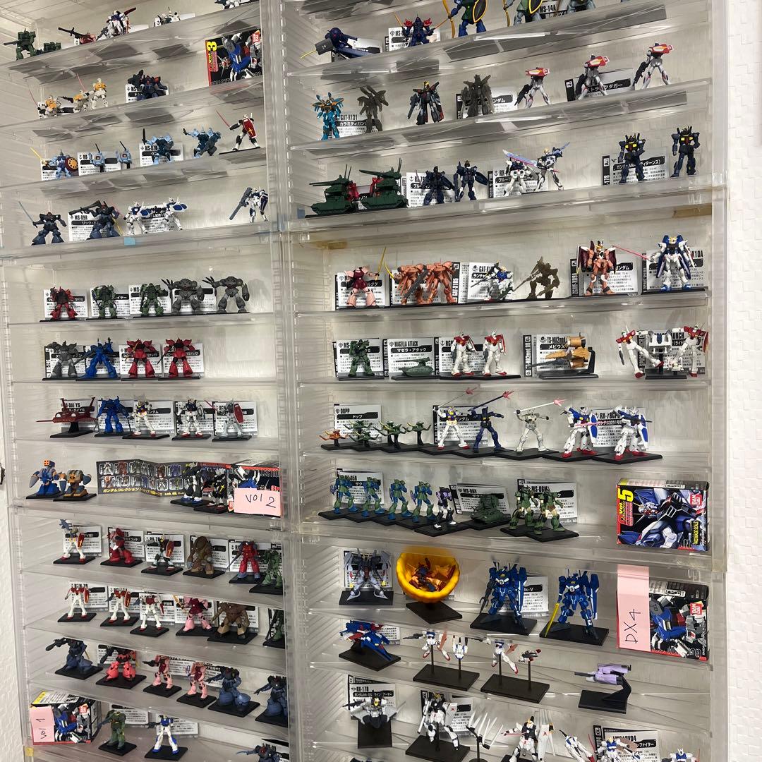 バンダイのガンダムコレクション1/400 フィギア約300体（バラ売り不可）