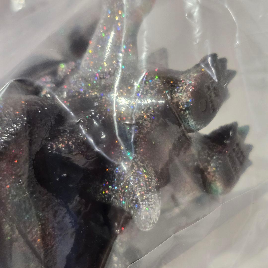 GRAPE BRAIN turn up toys バグるちゃん クリア ラメ