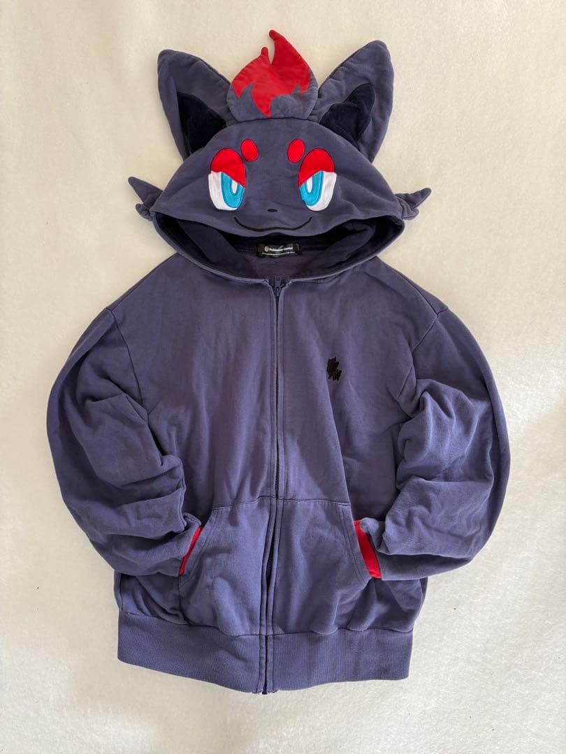 ポケモン　ポケモンセンター　ゾロア　パーカー　FREEサイズ