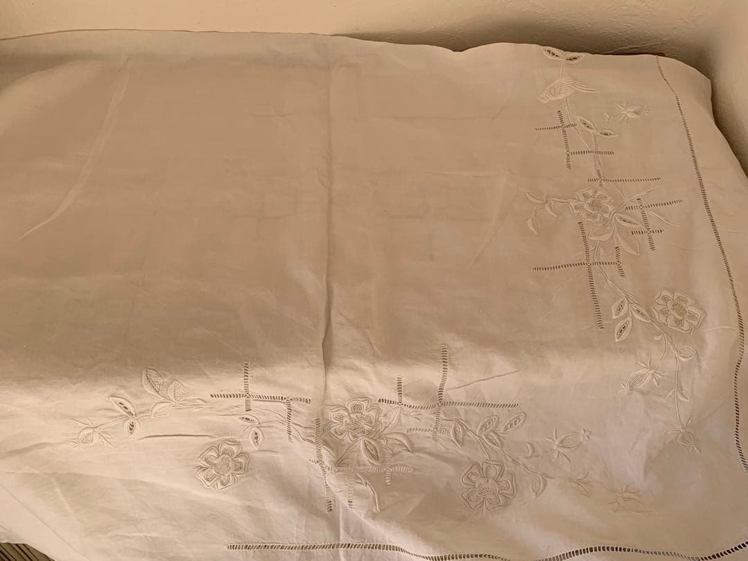 フランスアンティーク　手刺繍　生地　リメイク　ディスプレイ　ブロカント