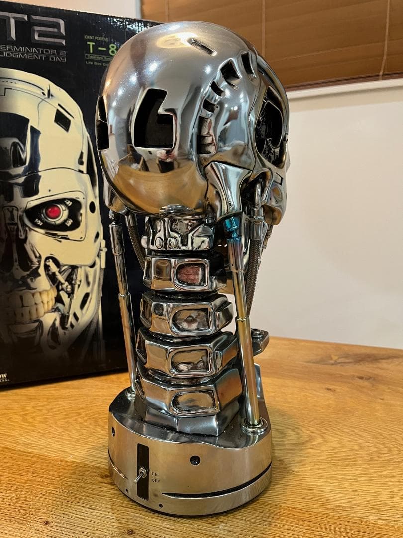 サイドショウ ターミネーター エンドスケルトン ライフサイズ T-800ノーマル