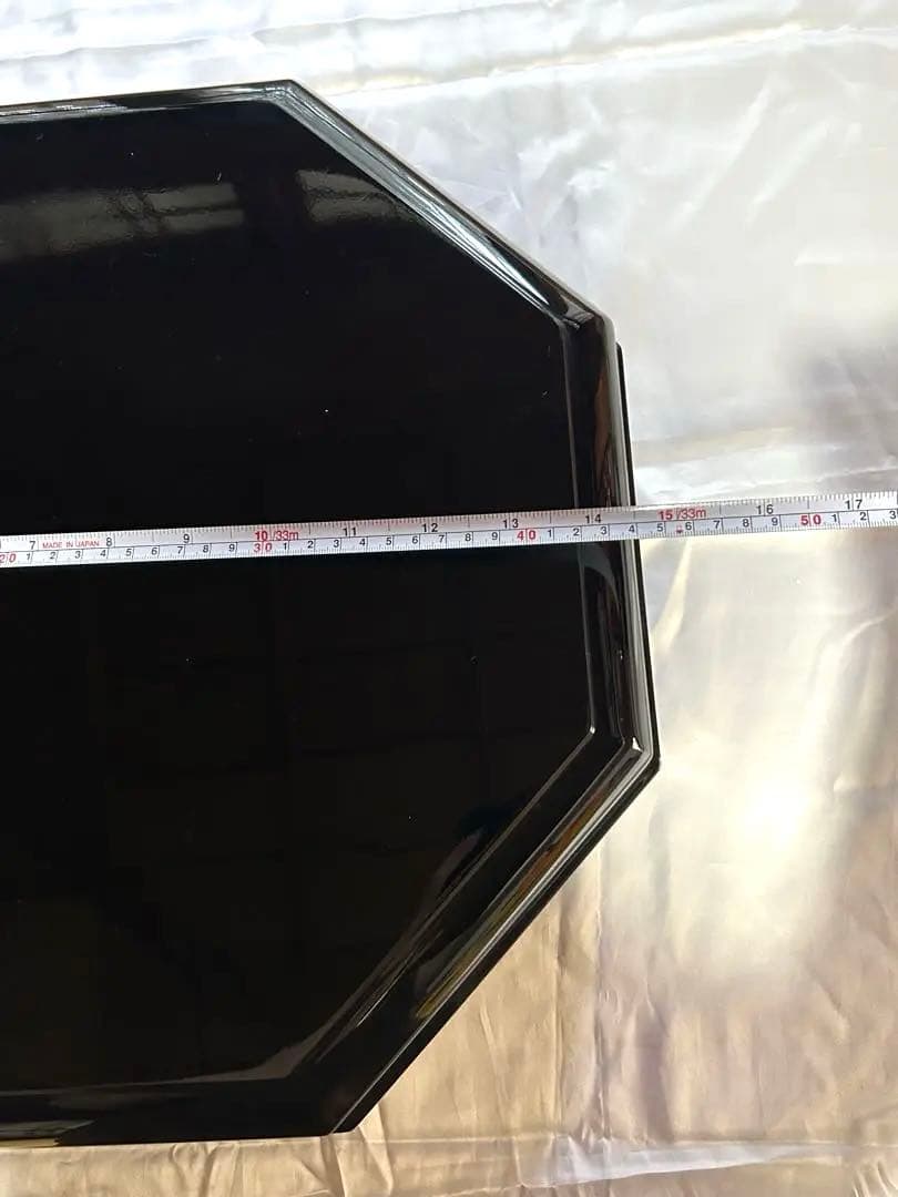 八角トゥンダーブン（東道盆）　琉球漆器