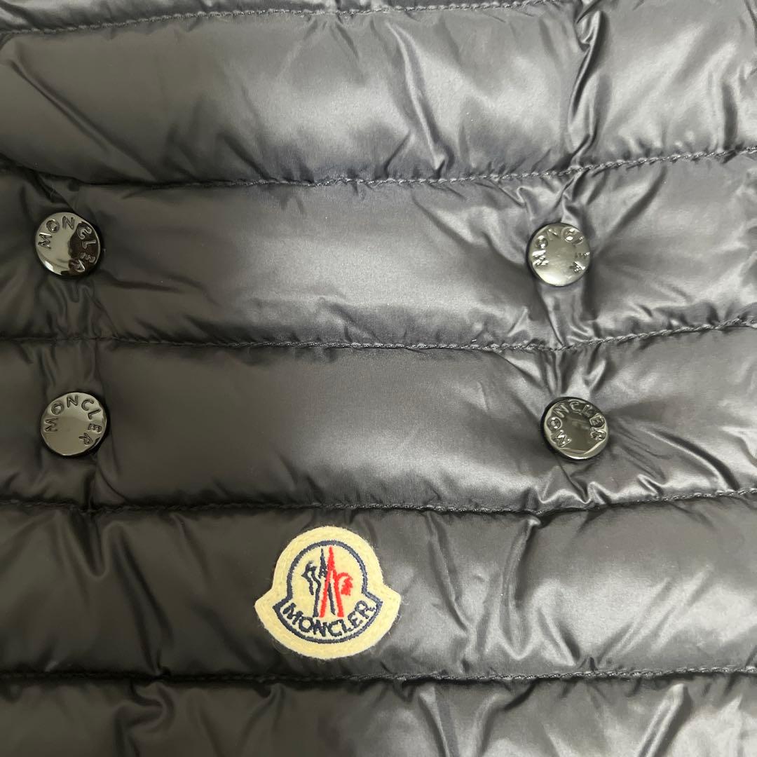 MONCLER モンクレール　ダウン　マフラー　男女兼用