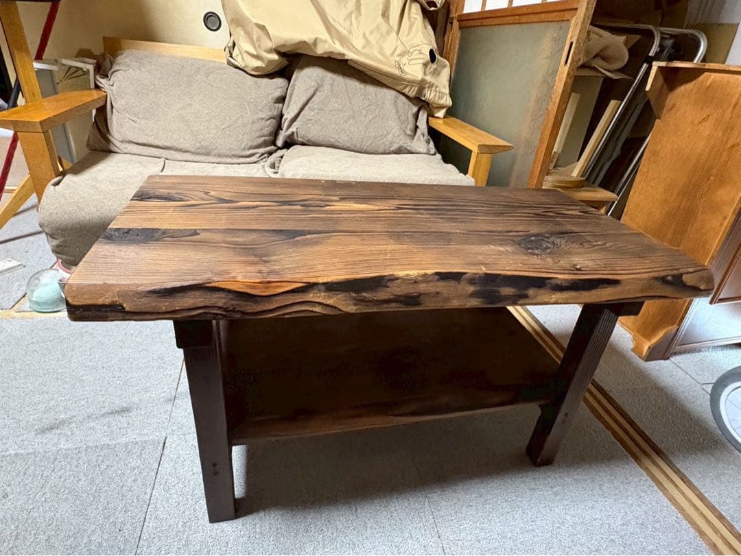 焼杉 ローテーブル 無垢材 棚付き 和モダン カフェ風　インテリア家具