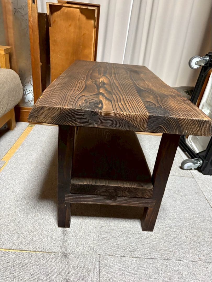 焼杉 ローテーブル 無垢材 棚付き 和モダン カフェ風　インテリア家具