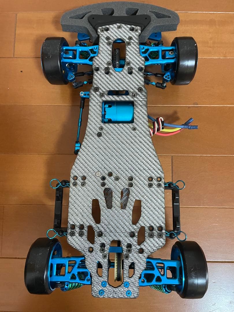 【希少/未走行】タミヤ TA-05 コンバージョン スクエア ホワイトカーボン