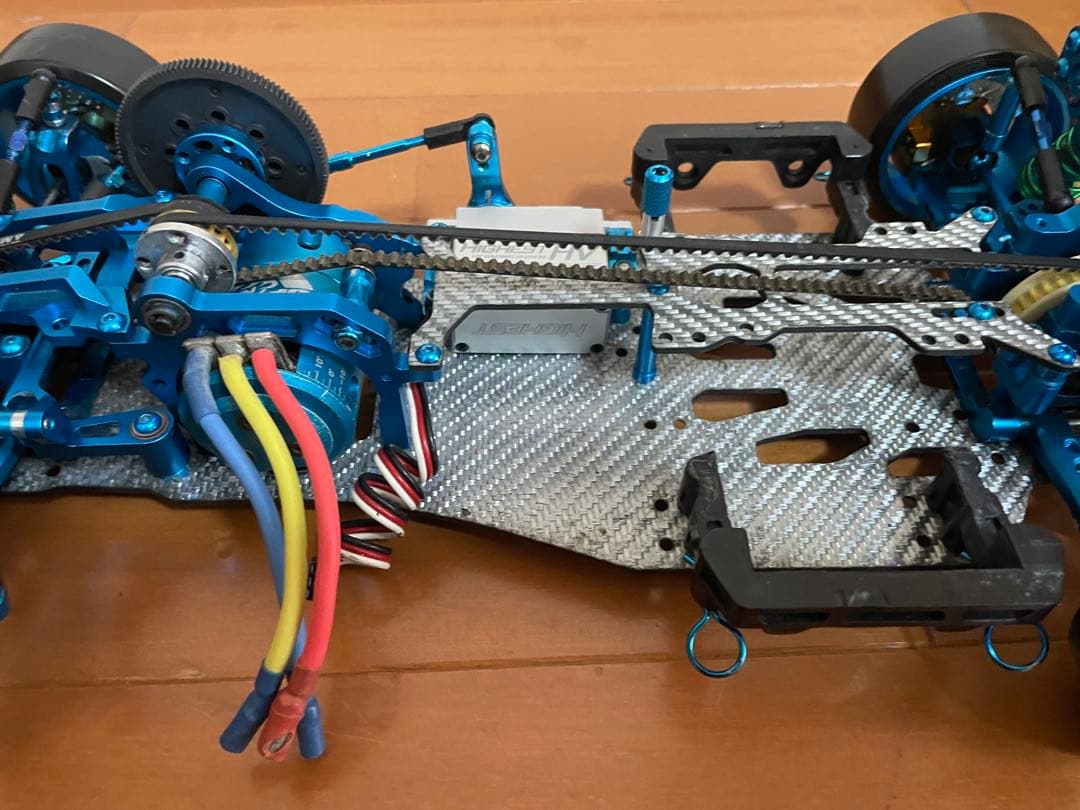 【希少/未走行】タミヤ TA-05 コンバージョン スクエア ホワイトカーボン