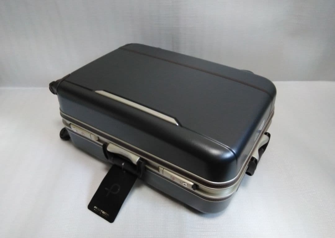 【プロテカ】スーツケース 日本製 レクトクラシックII 67L NIZ③