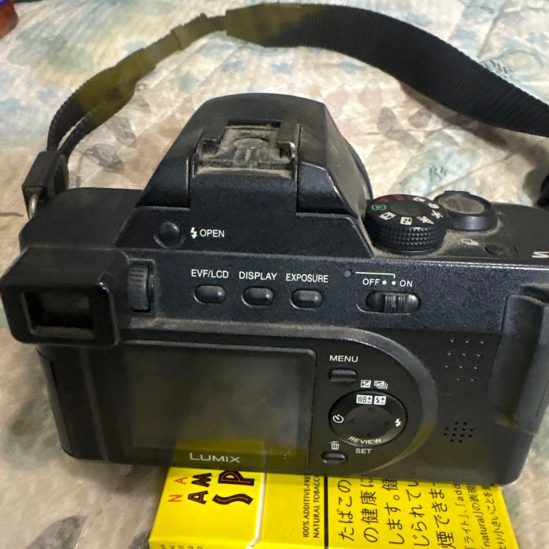 デジタルカメラ LUMIX
