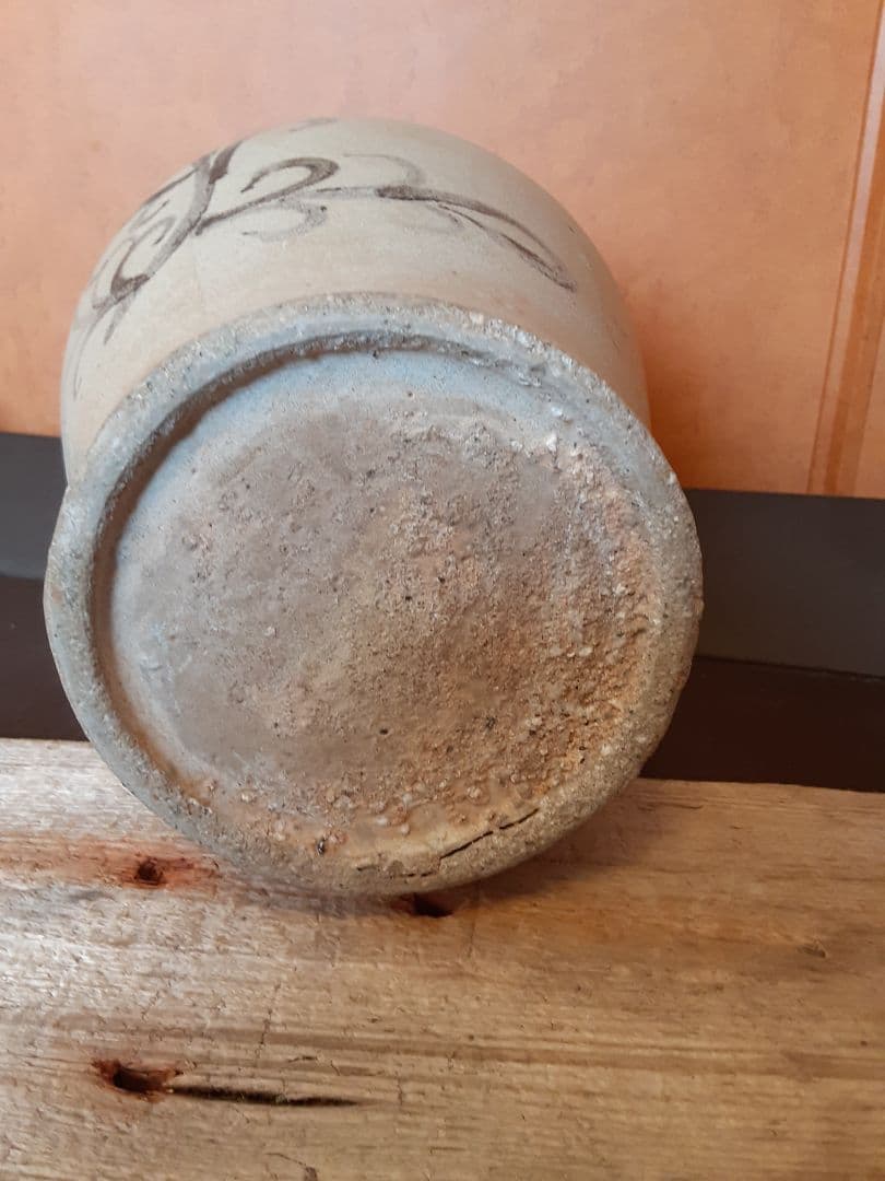 古い高麗鉄絵梅瓶　高麗　李朝　壷　花入れ　花瓶