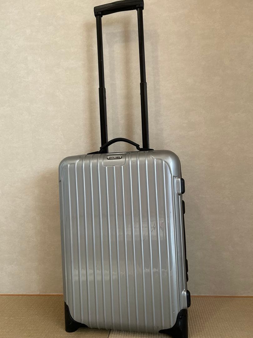 リモワ サルサ キャリーケース ２輪 35L 機内持ち込みサイズ　廃盤