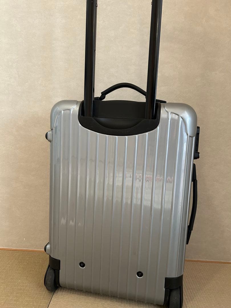 リモワ サルサ キャリーケース ２輪 35L 機内持ち込みサイズ　廃盤