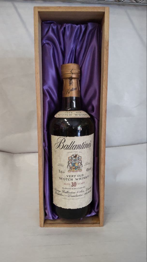 バランタイン30年 VERYold scotchwhiskey